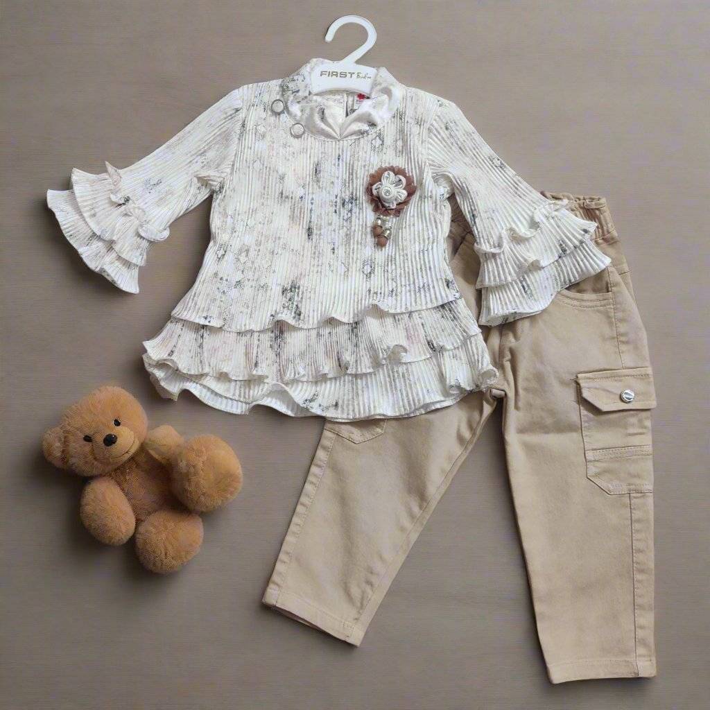 Elegant Floral Ruffled Top and Beige Jeans for Birthday, Party, Wedding